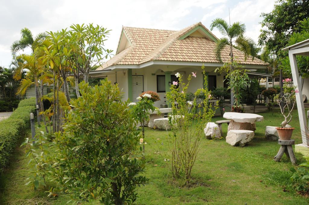 Saraburi Garden Resort Экстерьер фото