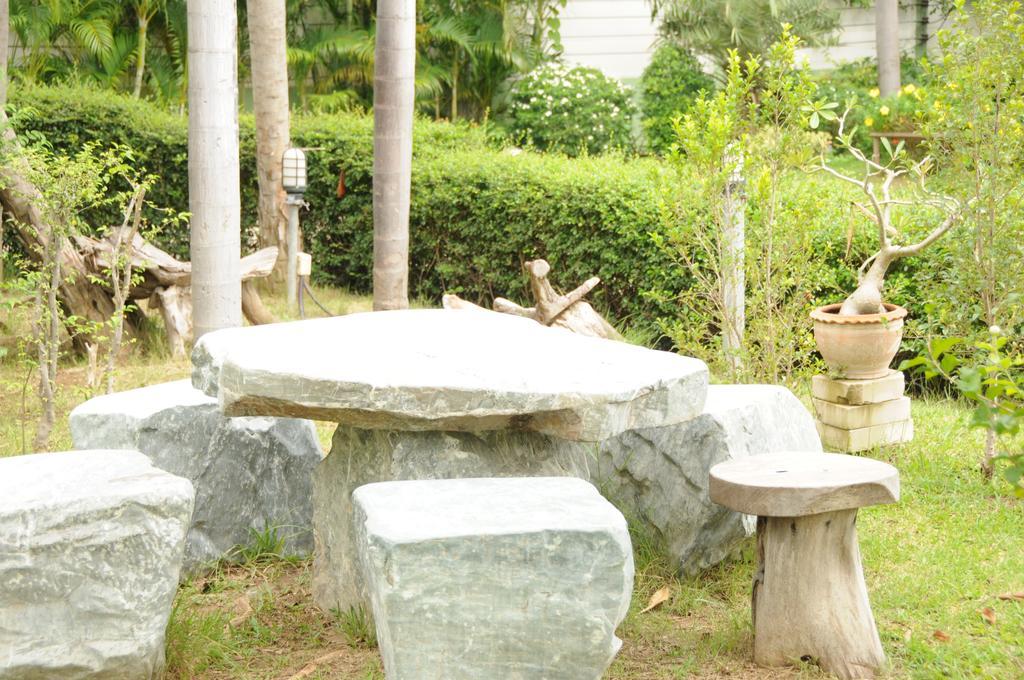 Saraburi Garden Resort Экстерьер фото