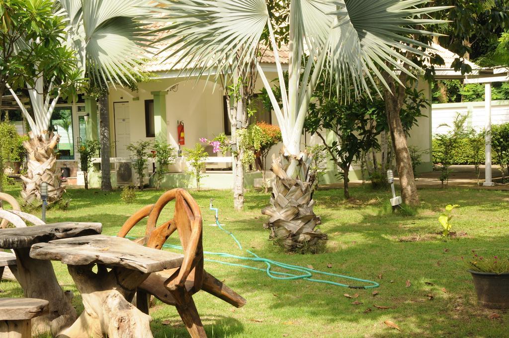 Saraburi Garden Resort Экстерьер фото